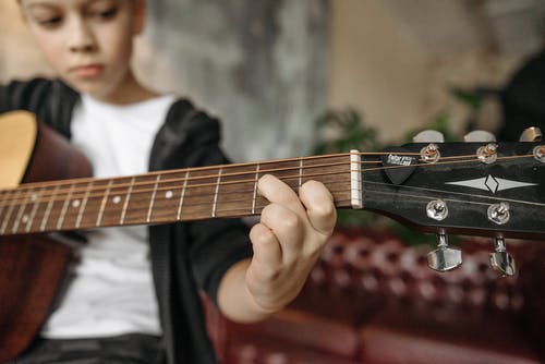 陈奕迅《无条件吉他谱》-C调-大伟吉他教室