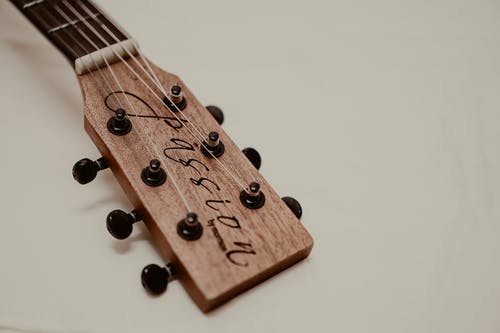 张雨生《我期待吉他谱》-A调-木木吉他